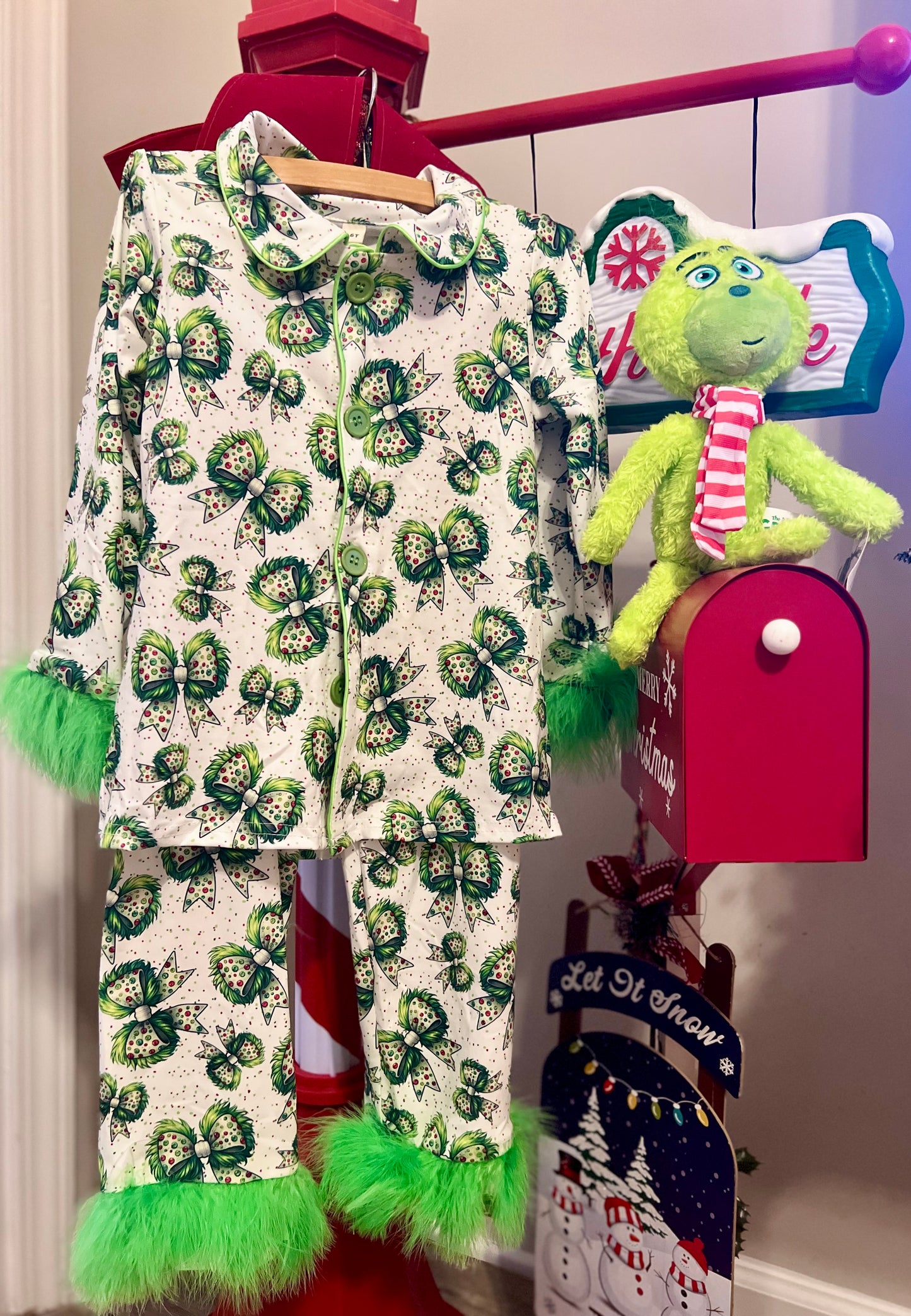 Grinch Dream Pajama Set