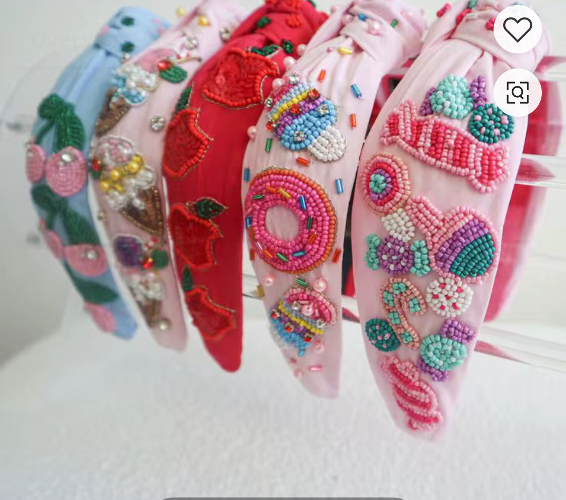 Deluxe Sparkle Surprise Box – $30 Value: $150